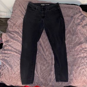 Black Modern Skinny Jeans